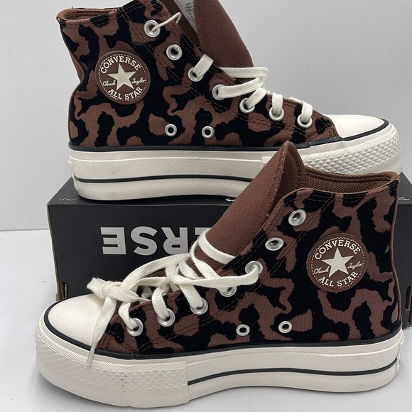 Converse WMNS CTAS LIFT HI BEAR NAP/BLACK/EGRET A12351C Platforms Sneakers - Picture 15 of 16